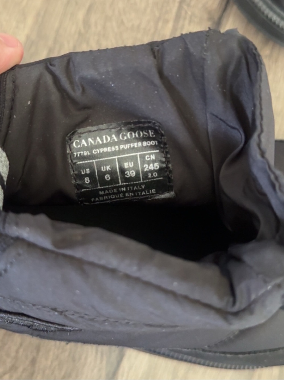 Canada Goose Cypress Puffer Boots - Picture 7 of 12